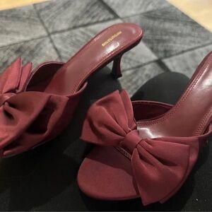 PrettyLittleThing Maroon Bow Heels